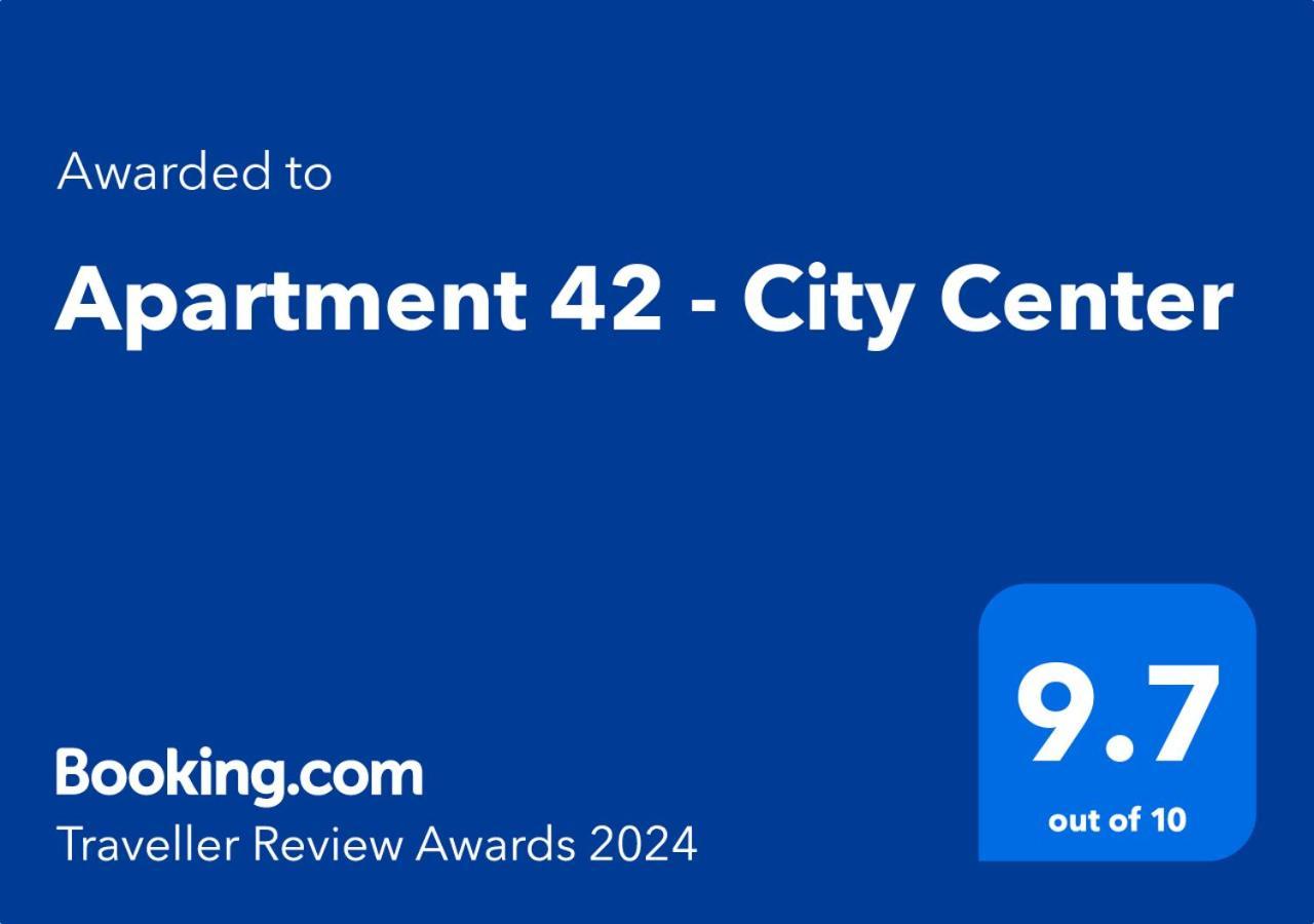 Apartment 42 - City Center ベオグラード エクステリア 写真